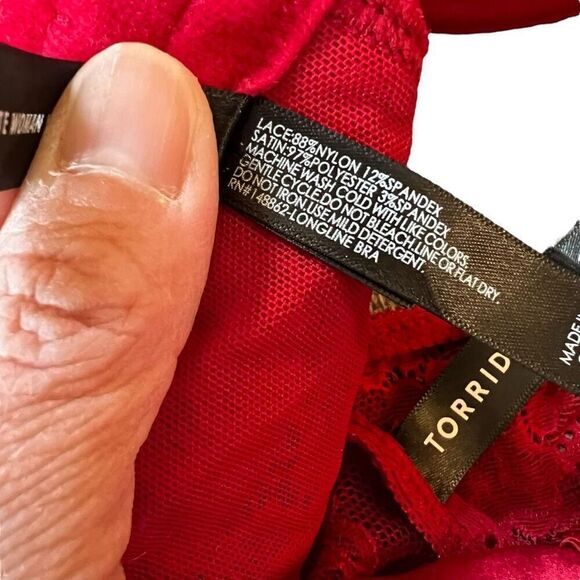Torrid Womens 2X Bra 3X Cheeky Panty Red Bow Set Underwire Lingerie Open Back - Picture 9 of 10
